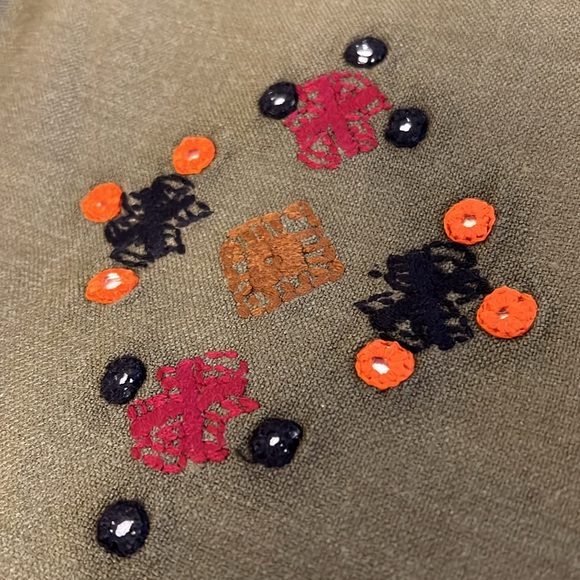 Sleeping on Snow boho maxi skirt with embroidered detail - Picture 7 of 8